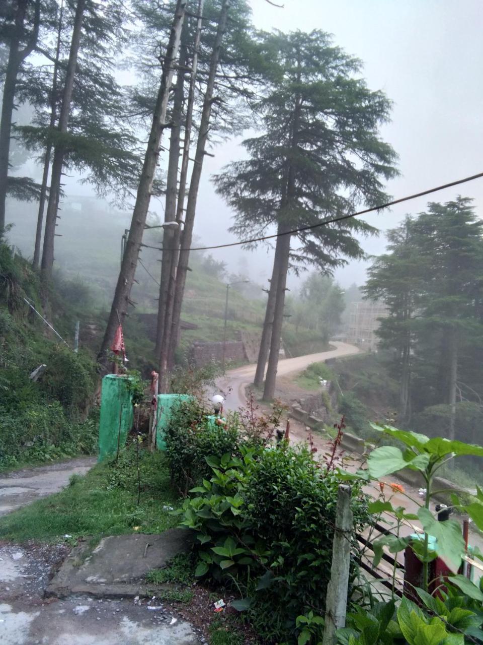 Huts Hotell Patnitop Eksteriør bilde