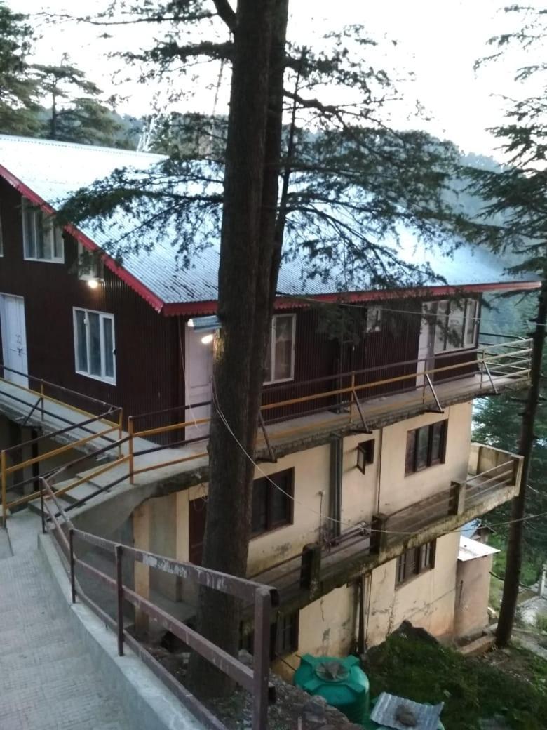 Huts Hotell Patnitop Eksteriør bilde